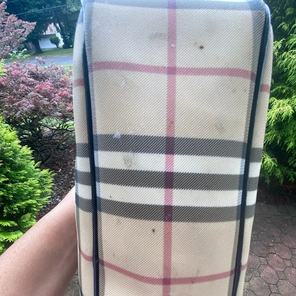 Burberry Novacheck Satchel, Small - Picture 12 of 13